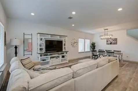 327 John House Lane Rosharon TX 77583