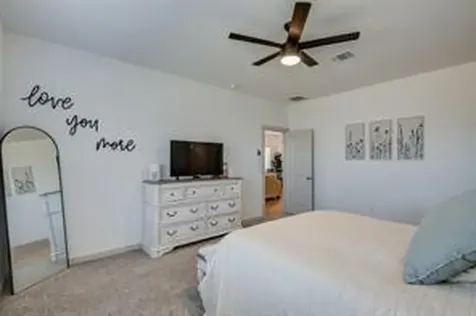 327 John House Lane Rosharon TX 77583
