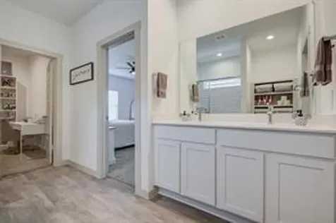 327 John House Lane Rosharon TX 77583