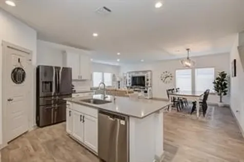 327 John House Lane Rosharon TX 77583