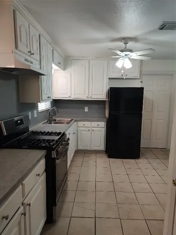 919 Oak Meadows Street Houston TX 77017