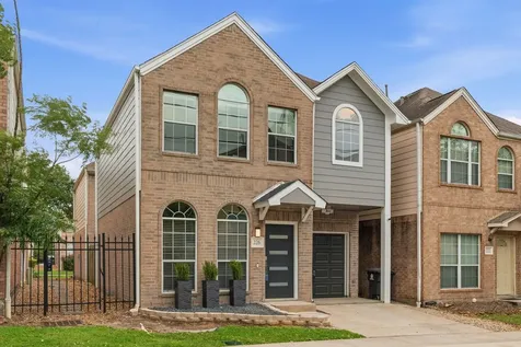 226 Sydnor Street Houston TX 77020