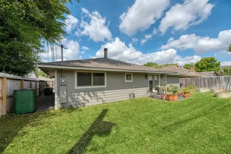 1814 Tattenhall Drive Houston TX 77008