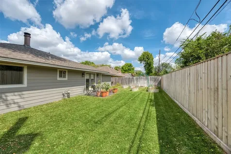 1814 Tattenhall Drive Houston TX 77008