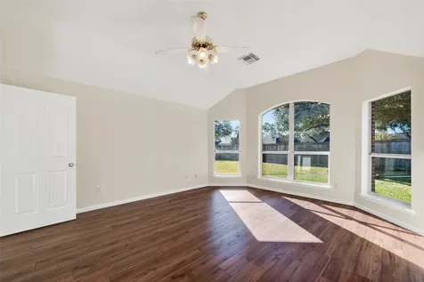 3618 Miraglen Drive Pearland TX 77584