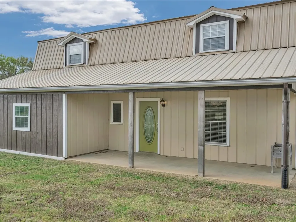 1013 Dewitt Hinson Road Pollok TX 75969