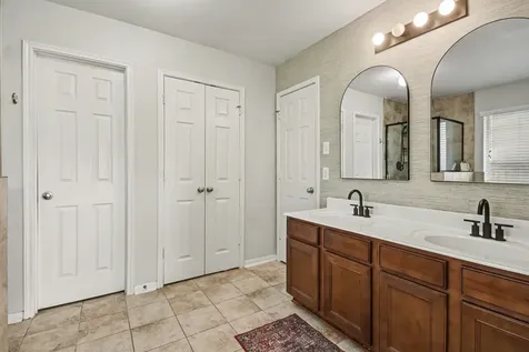 4710 Lake Rim Drive Alvin TX 77511