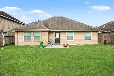 4710 Lake Rim Drive Alvin TX 77511