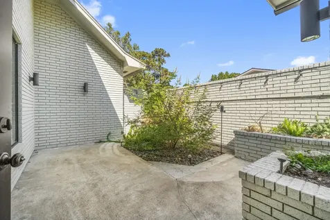 132 Mockingbird Lane Livingston TX 77351