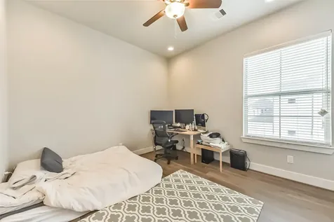 10914 Brookeshire Chase Lane Houston TX 77043