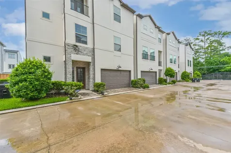 10914 Brookeshire Chase Lane Houston TX 77043