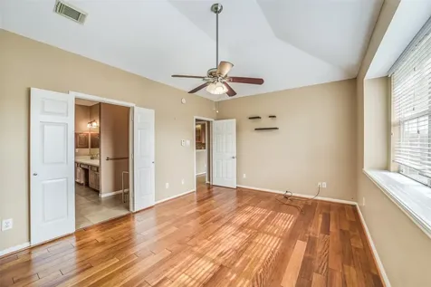 14420 Walters Road 9 Houston TX 77014
