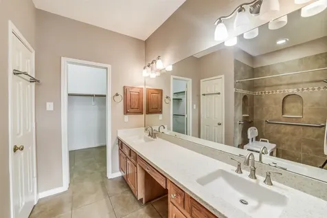 14420 Walters Road 9 Houston TX 77014