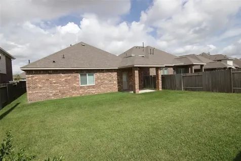 1907 Benbrook Hollow Lane Brookshire TX 77441