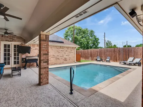 604 Westview Terrace Drive Sealy TX 77474