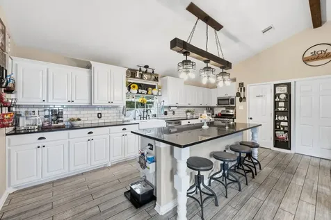 200 Chris Lane Shepherd TX 77371