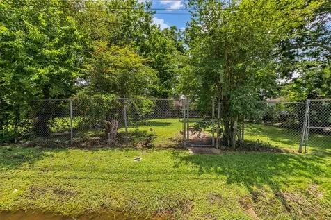 4012 Jewel Street Houston TX 77026