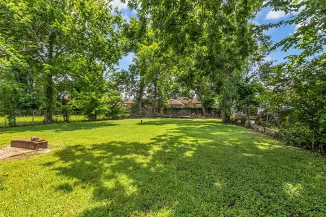 4012 Jewel Street Houston TX 77026