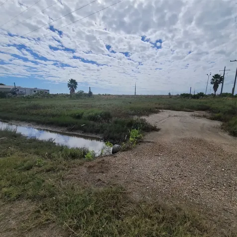 1287, 1291 & 1295 N Monkhouse Drive Crystal Beach TX 77650