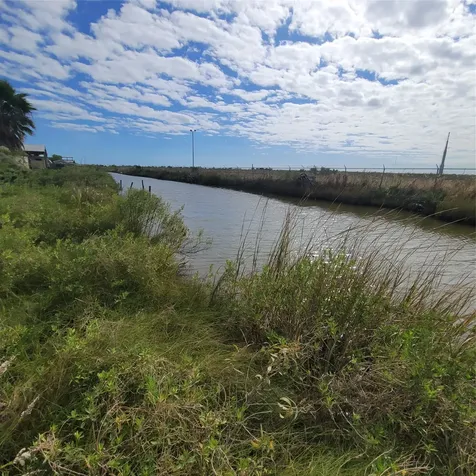 1287, 1291 & 1295 N Monkhouse Drive Crystal Beach TX 77650