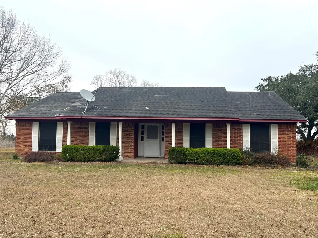 270 Bode Street El Campo TX 77437