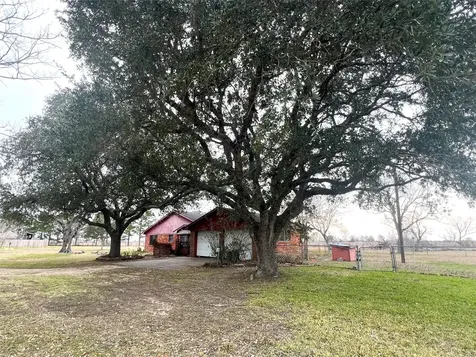 270 Bode Street El Campo TX 77437