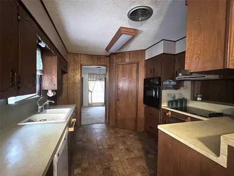 270 Bode Street El Campo TX 77437