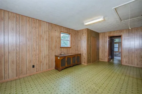 504 N Echols Street Caldwell TX 77836