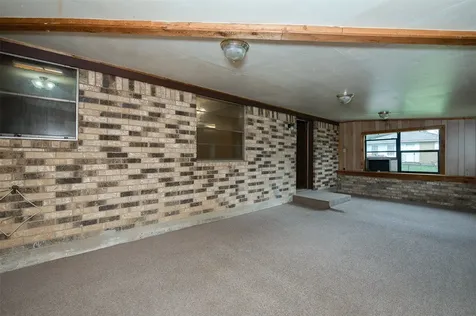 504 N Echols Street Caldwell TX 77836