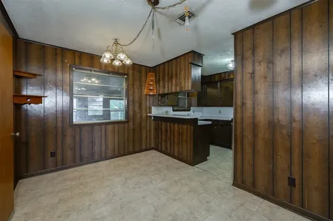 504 N Echols Street Caldwell TX 77836