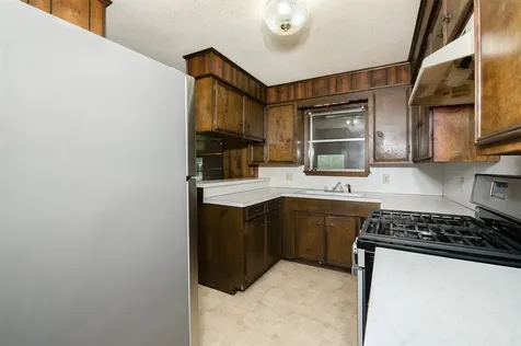 504 N Echols Street Caldwell TX 77836