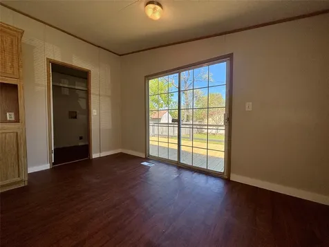 11739 E Old Oak Trail Willis TX 77378
