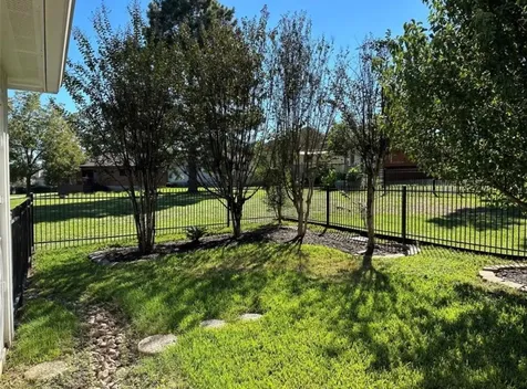 105 Harbor Court Drive Conroe TX 77356
