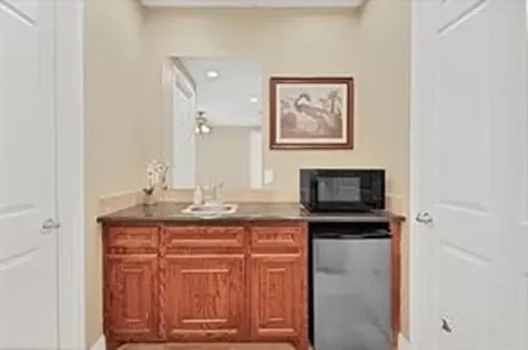 7039 Kingston Cove Lane 202 Willis TX 77318