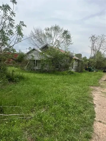 3611 10th Street Brookshire TX 77423