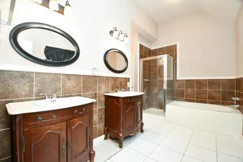 4306 W Thunderwood Circle Fresno TX 77545