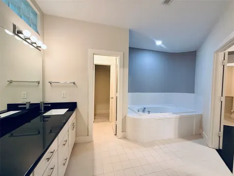 9813 Cynthia Ann Court Houston TX 77025
