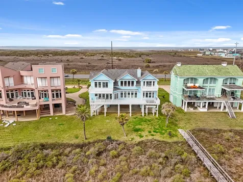 19023 Kahala Drive E Galveston TX 77554