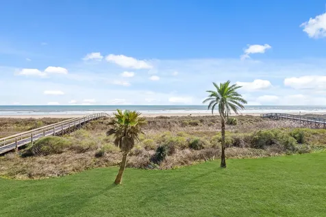 19023 Kahala Drive E Galveston TX 77554