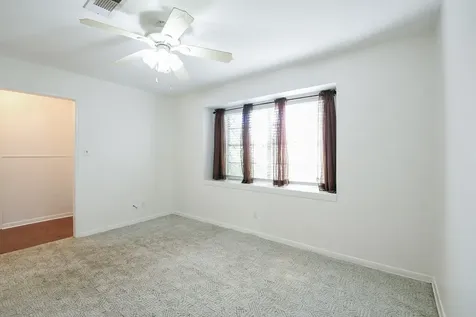 129 Cannon Street Clute TX 77531
