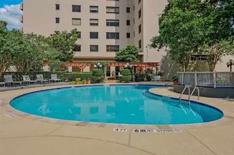 1400 Hermann Drive 5a Houston TX 77004