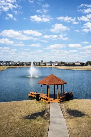 2415 Inlet Court Fresno TX 77545