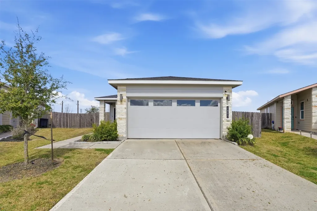2803 Chancery Summit Court Houston TX 77047