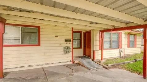 215 Cypress Street Lake Jackson TX 77566