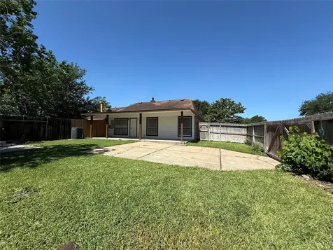 9503 Homeland Drive Houston TX 77083