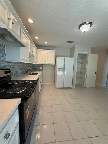 9503 Homeland Drive Houston TX 77083