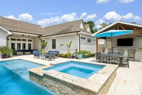 1519 Richelieu Lane Houston TX 77018