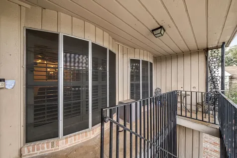 2615 Marilee Lane 2 Houston TX 77057