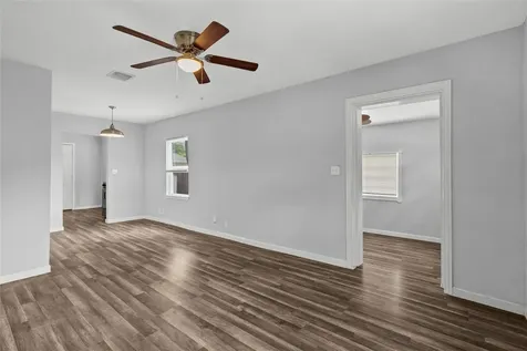 1101 8th Avenue N Texas City TX 77590