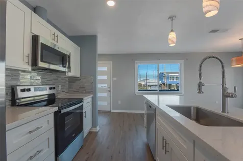 21801 Zachary Drive Galveston TX 77554
